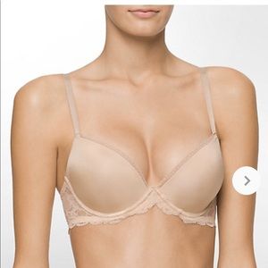 NWOT CALVIN KLEIN seductive lace push-up demi bra